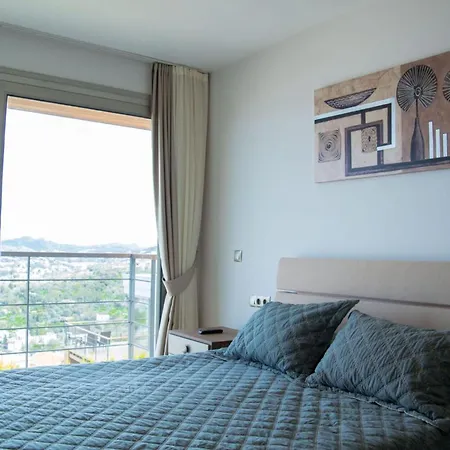 Villa Luxury 5-bedroom Sea View With Private Pool *